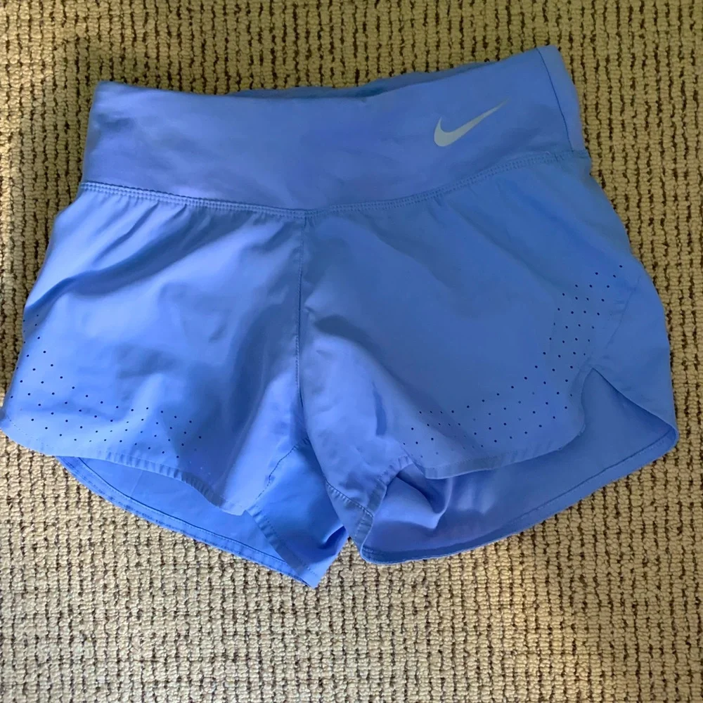 Lavender Nike shorts - Picture 1 of 3